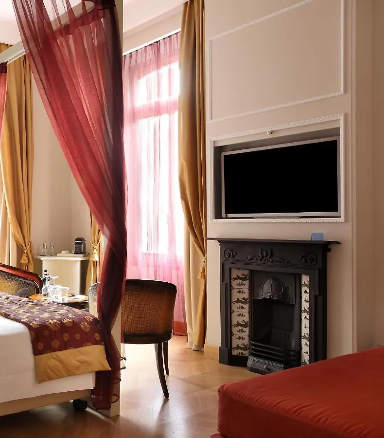 Chateau Monfort - Relais & Chateaux Милан Италия