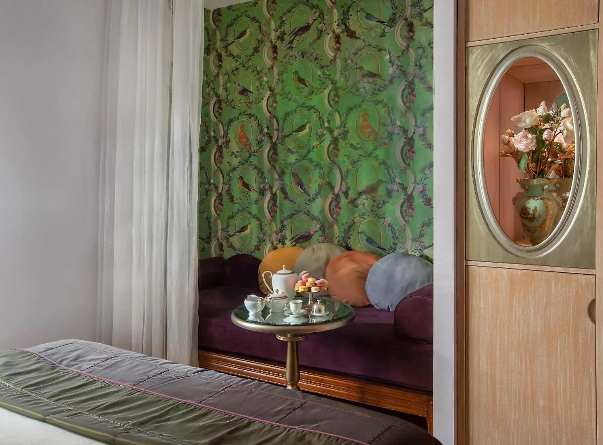 Chateau Monfort - Relais & Chateaux Милан Отель