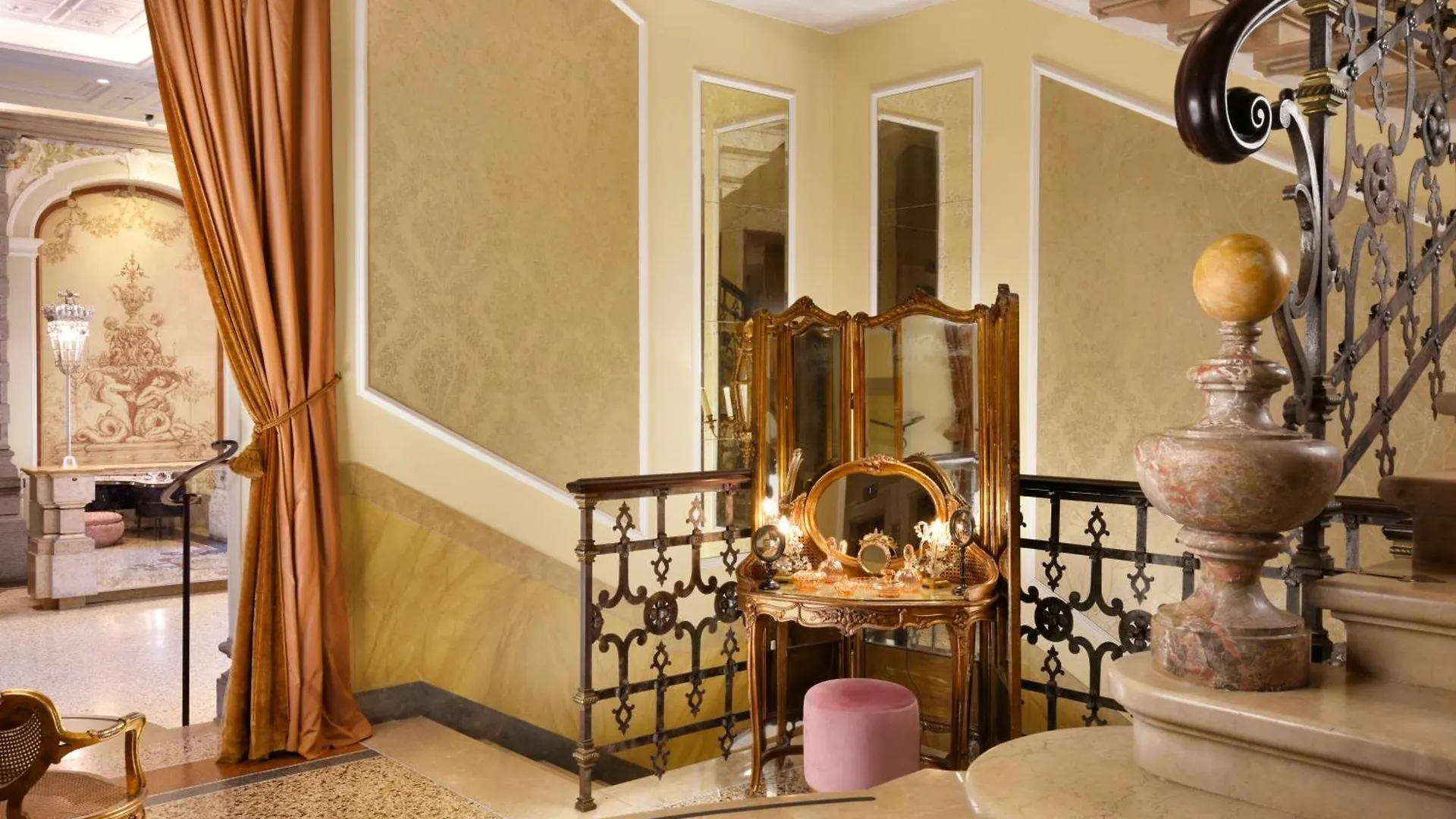 Chateau Monfort - Relais & Chateaux Милан Италия